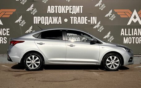 Hyundai Solaris II рестайлинг, 2017 год, 1 350 000 рублей, 9 фотография