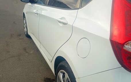 Hyundai Solaris II рестайлинг, 2012 год, 660 000 рублей, 10 фотография