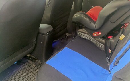 Hyundai Solaris II рестайлинг, 2012 год, 660 000 рублей, 7 фотография