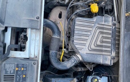 Renault Logan II, 2019 год, 440 000 рублей, 11 фотография