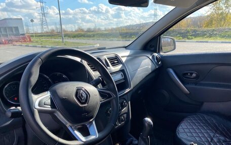 Renault Logan II, 2019 год, 440 000 рублей, 10 фотография