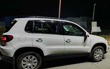 Volkswagen Tiguan I, 2011 год, 900 000 рублей, 7 фотография