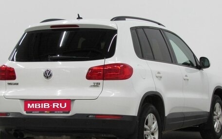 Volkswagen Tiguan I, 2014 год, 960 000 рублей, 6 фотография