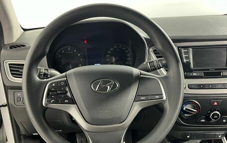 Hyundai Solaris II рестайлинг, 2021 год, 1 450 000 рублей, 10 фотография