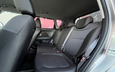 KIA Soul II рестайлинг, 2017 год, 1 400 000 рублей, 13 фотография