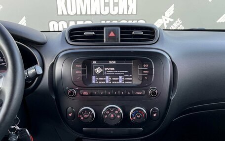 KIA Soul II рестайлинг, 2017 год, 1 400 000 рублей, 20 фотография