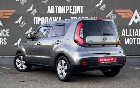 KIA Soul II рестайлинг, 2017 год, 1 400 000 рублей, 5 фотография