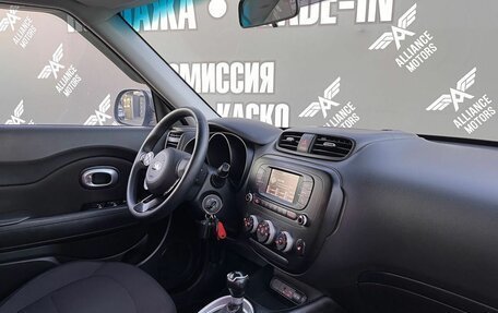 KIA Soul II рестайлинг, 2017 год, 1 400 000 рублей, 24 фотография
