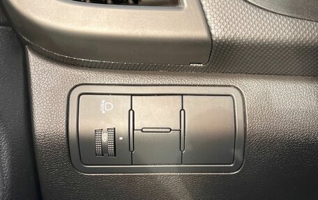 Hyundai Solaris II рестайлинг, 2016 год, 895 000 рублей, 20 фотография