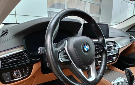 BMW 5 серия, 2018 год, 3 338 200 рублей, 5 фотография