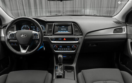 Hyundai Sonata VII, 2019 год, 1 980 000 рублей, 10 фотография