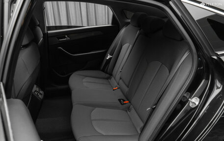 Hyundai Sonata VII, 2019 год, 1 980 000 рублей, 14 фотография