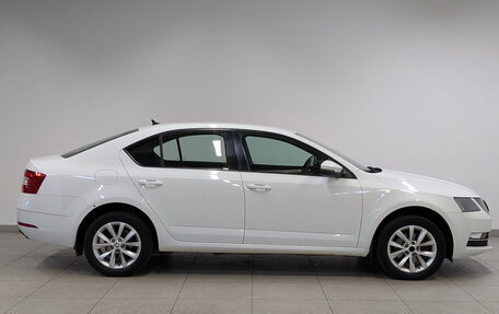 Skoda Octavia, 2018 год, 1 650 000 рублей, 4 фотография