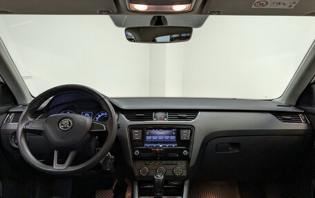 Skoda Octavia, 2018 год, 1 650 000 рублей, 14 фотография