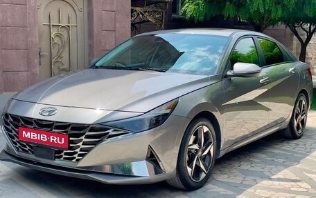 Hyundai Elantra, 2022 год, 1 550 000 рублей, 1 фотография