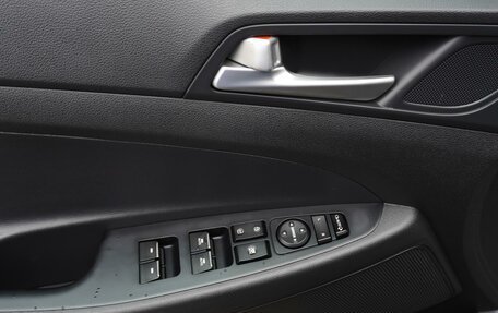 Hyundai Tucson III, 2018 год, 2 080 000 рублей, 28 фотография