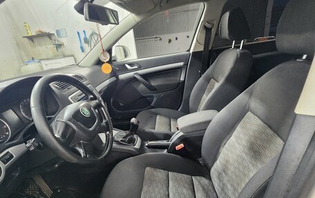 Skoda Octavia, 2012 год, 680 000 рублей, 9 фотография