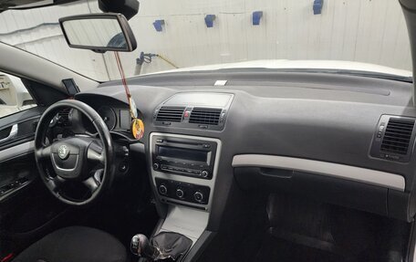 Skoda Octavia, 2012 год, 680 000 рублей, 10 фотография