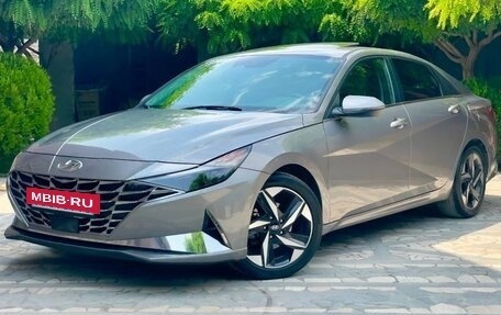 Hyundai Elantra, 2022 год, 1 550 000 рублей, 2 фотография