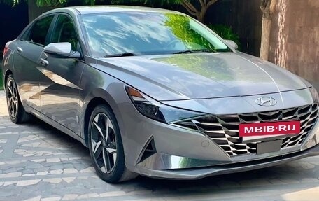 Hyundai Elantra, 2022 год, 1 550 000 рублей, 4 фотография