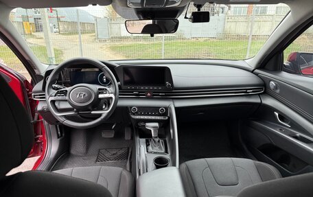 Hyundai Elantra, 2023 год, 2 350 000 рублей, 9 фотография