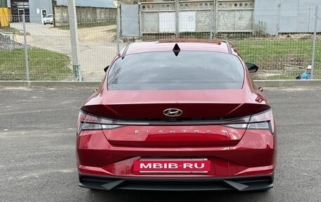 Hyundai Elantra, 2023 год, 2 350 000 рублей, 5 фотография