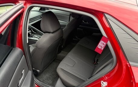 Hyundai Elantra, 2023 год, 2 350 000 рублей, 8 фотография