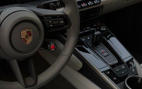 Porsche 911, 2025 год, 22 890 000 рублей, 13 фотография