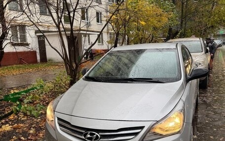 Hyundai Solaris II рестайлинг, 2014 год, 890 000 рублей, 7 фотография