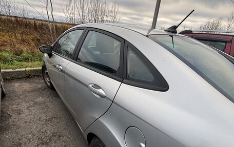 Ford Fiesta, 2016 год, 700 000 рублей, 3 фотография