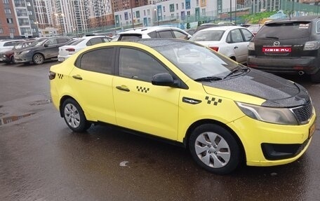 KIA Rio III рестайлинг, 2015 год, 560 000 рублей, 3 фотография