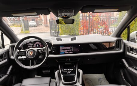 Porsche Cayenne III, 2023 год, 11 500 000 рублей, 13 фотография