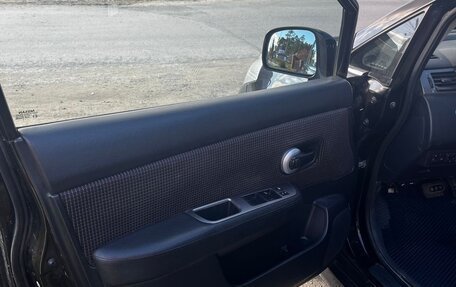 Nissan Tiida, 2011 год, 600 000 рублей, 4 фотография