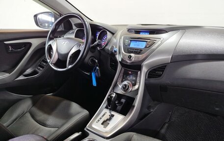 Hyundai Elantra V, 2012 год, 950 000 рублей, 14 фотография