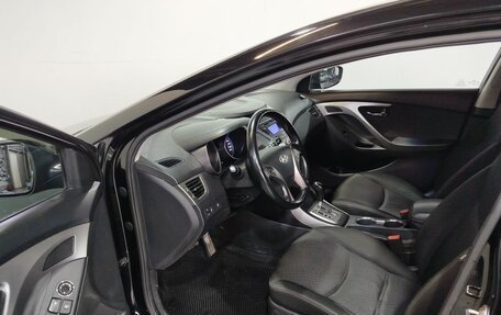 Hyundai Elantra V, 2012 год, 950 000 рублей, 17 фотография