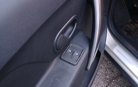 Renault Sandero II рестайлинг, 2021 год, 1 420 000 рублей, 6 фотография
