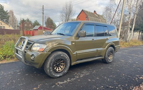 Mitsubishi Pajero III рестайлинг, 2004 год, 1 250 000 рублей, 2 фотография