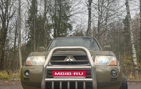 Mitsubishi Pajero III рестайлинг, 2004 год, 1 250 000 рублей, 6 фотография