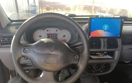 Renault Clio III, 2001 год, 2 фотография