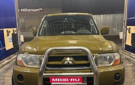 Mitsubishi Pajero III рестайлинг, 2004 год, 1 250 000 рублей, 24 фотография