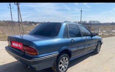 Mitsubishi Galant VIII, 1988 год, 300 000 рублей, 3 фотография