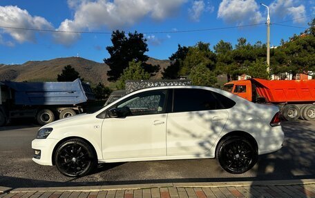 Volkswagen Polo VI (EU Market), 2017 год, 1 490 000 рублей, 3 фотография