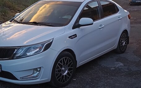 KIA Rio III рестайлинг, 2014 год, 650 000 рублей, 1 фотография