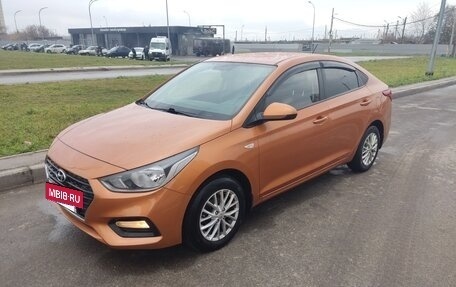 Hyundai Solaris II рестайлинг, 2017 год, 1 025 000 рублей, 2 фотография