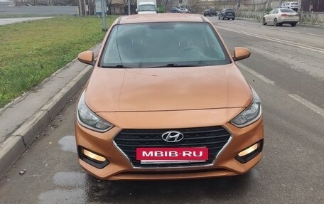 Hyundai Solaris II рестайлинг, 2017 год, 1 025 000 рублей, 4 фотография