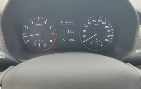 Hyundai Solaris II рестайлинг, 2017 год, 1 025 000 рублей, 11 фотография