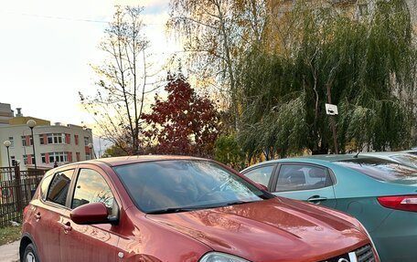 Nissan Qashqai, 2008 год, 690 000 рублей, 2 фотография