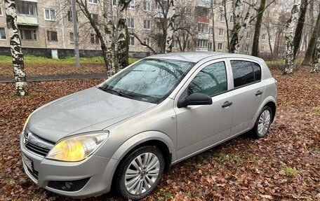 Opel Astra H, 2007 год, 196 000 рублей, 2 фотография