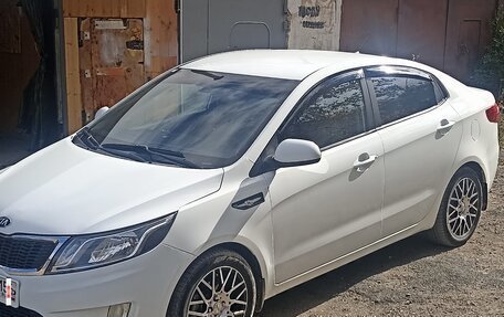 KIA Rio III рестайлинг, 2014 год, 650 000 рублей, 6 фотография