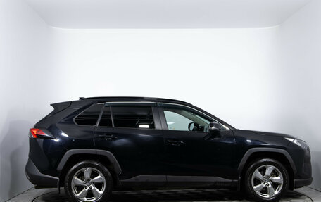 Toyota RAV4, 2020 год, 3 050 000 рублей, 4 фотография